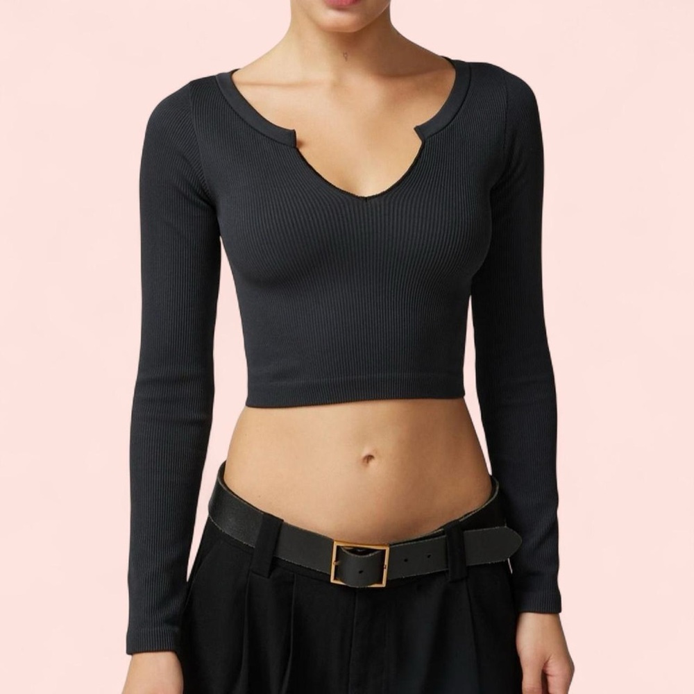Urban Outfitters Black Ribbed Long Sleeve Crop Top